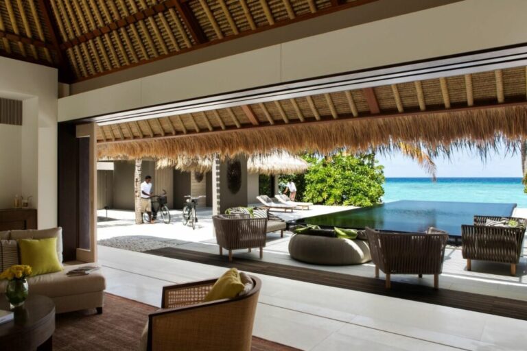 Cheval-Blanc-2-Bedroom-Island-Villa-Pool-1024x683