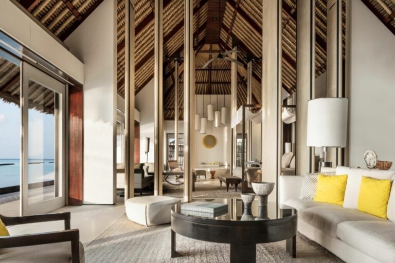 Cheval-Blanc-Water-Villa-Living-Room-1024x683