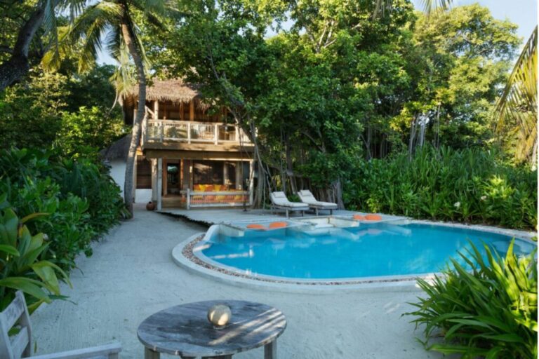 xr:d:DAFHlPZk0Wg:127,j:34892777845,t:22090908